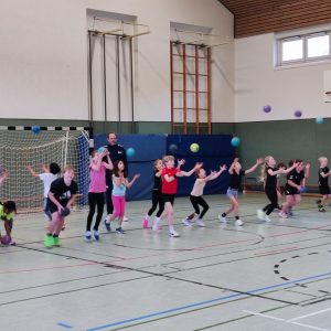 Begeisterter Nachwuchs: Unser Handball-Aktionstag an der Grundschule St. Martin Begeisterter Nachwuchs: Unser Handball-Aktionstag an der Grundschule St. Martin
